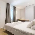 Floor Luxury
