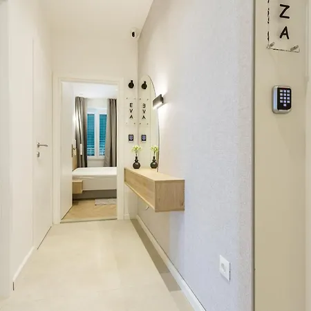 דירה Floor Luxury ספליט